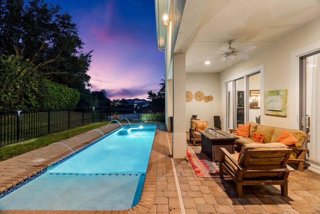 待售: $1,235,000 (5 贝兹, 4 浴室, 3509 平方英尺)