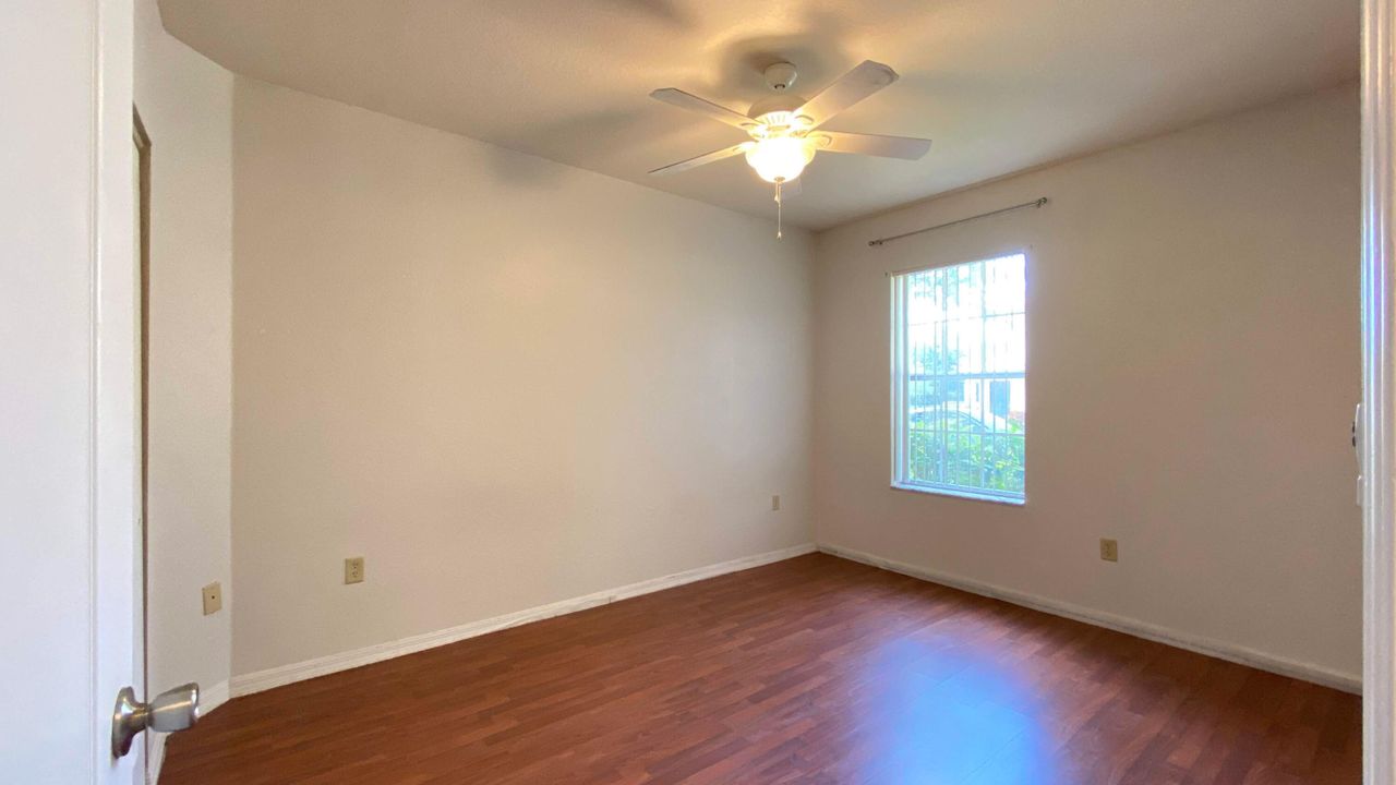 出租: $2,200 (3 贝兹, 2 浴室, 1467 平方英尺)