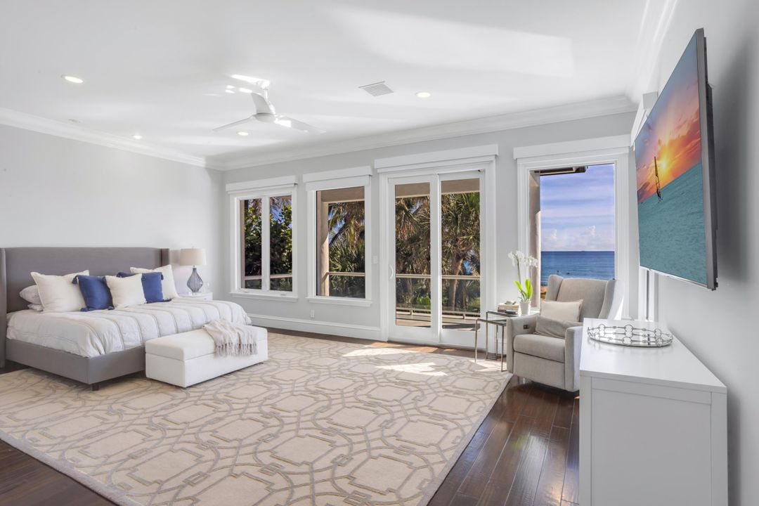 En Venta: $21,900,000 (8 camas, 6 baños, 6387 Pies cuadrados)