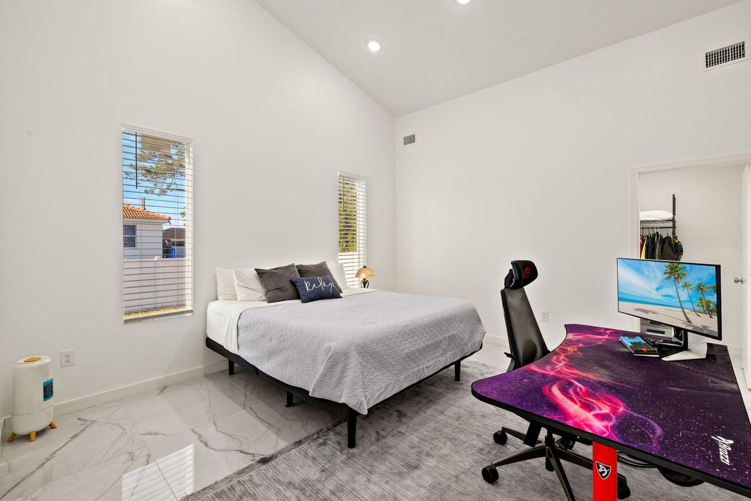 На продажу: $315,000 (3 спален, 2 ванн, 1616 Квадратных фут)