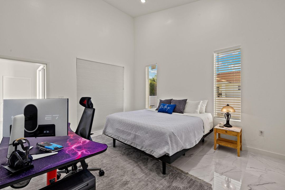 На продажу: $315,000 (3 спален, 2 ванн, 1616 Квадратных фут)