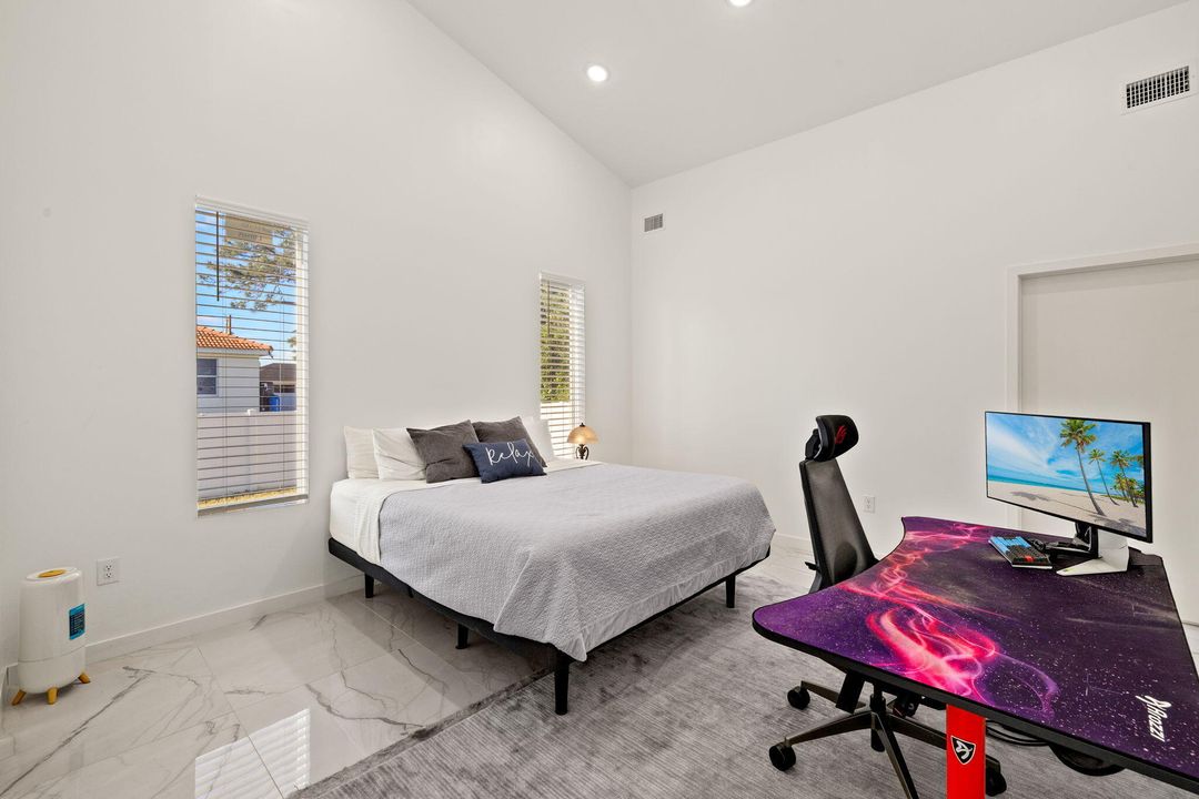 На продажу: $315,000 (3 спален, 2 ванн, 1616 Квадратных фут)