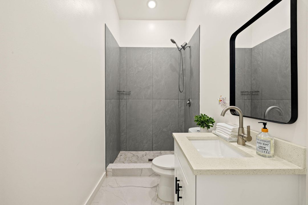 На продажу: $315,000 (3 спален, 2 ванн, 1616 Квадратных фут)