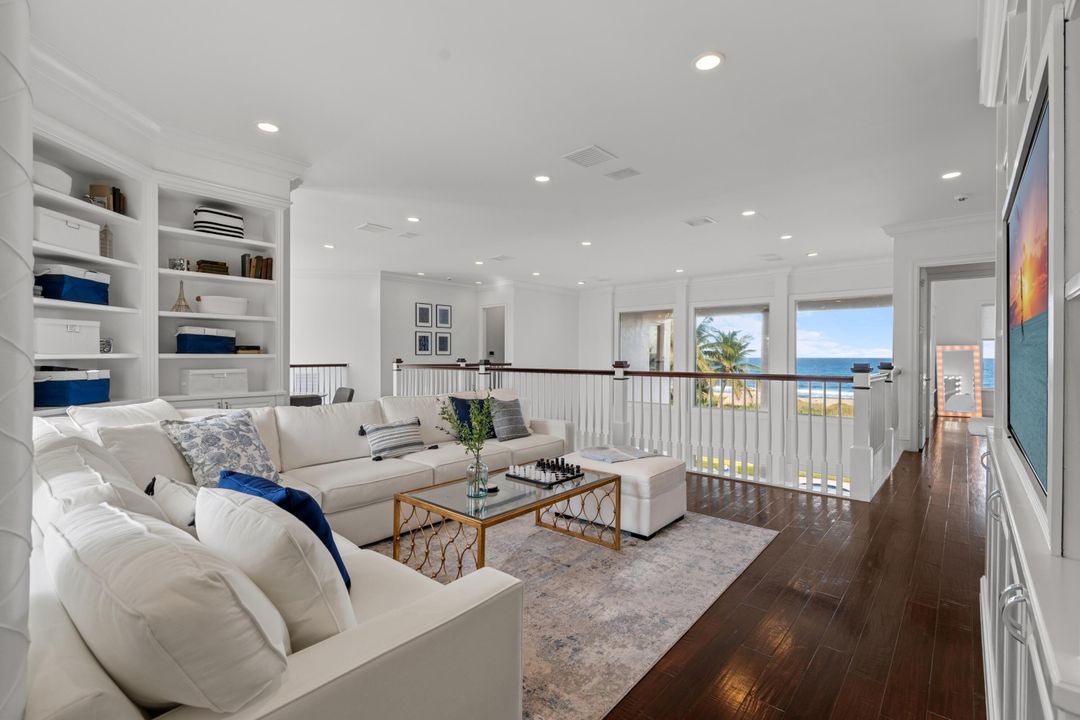 En Venta: $21,900,000 (8 camas, 6 baños, 6387 Pies cuadrados)