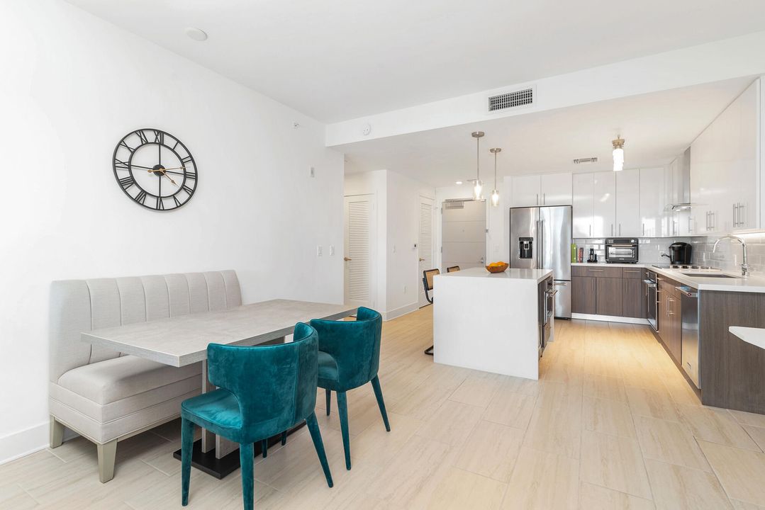 For Sale: $1,299,000 (2 beds, 2 baths, 1346 Square Feet)