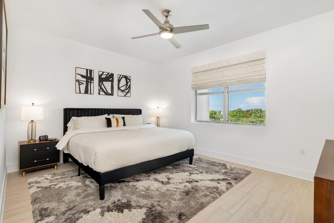 For Sale: $1,299,000 (2 beds, 2 baths, 1346 Square Feet)