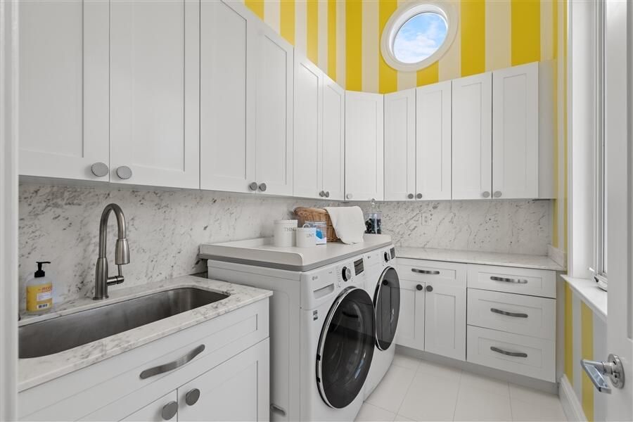 En Venta: $21,900,000 (8 camas, 6 baños, 6387 Pies cuadrados)