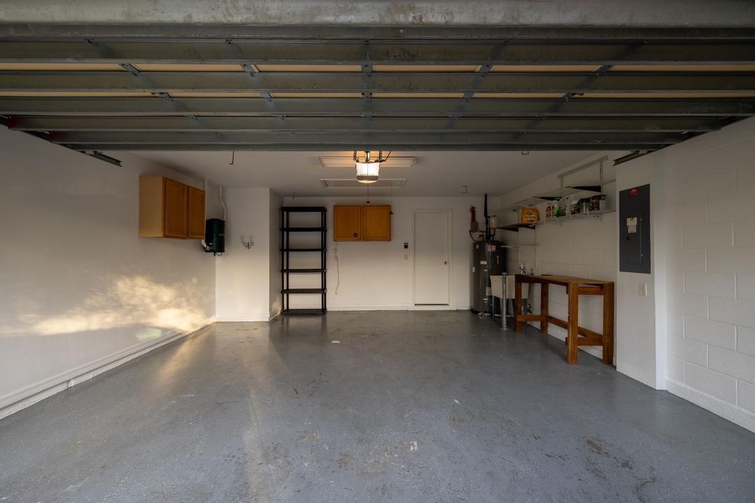 В аренду: $2,500 (4 спален, 2 ванн, 1922 Квадратных фут)