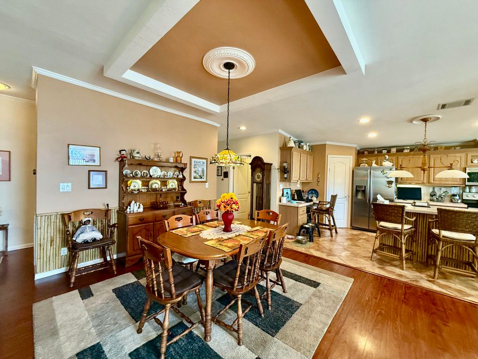 For Sale: $169,500 (3 beds, 2 baths, 1750 Square Feet)