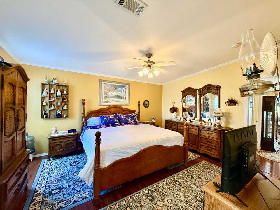 For Sale: $169,500 (3 beds, 2 baths, 1750 Square Feet)