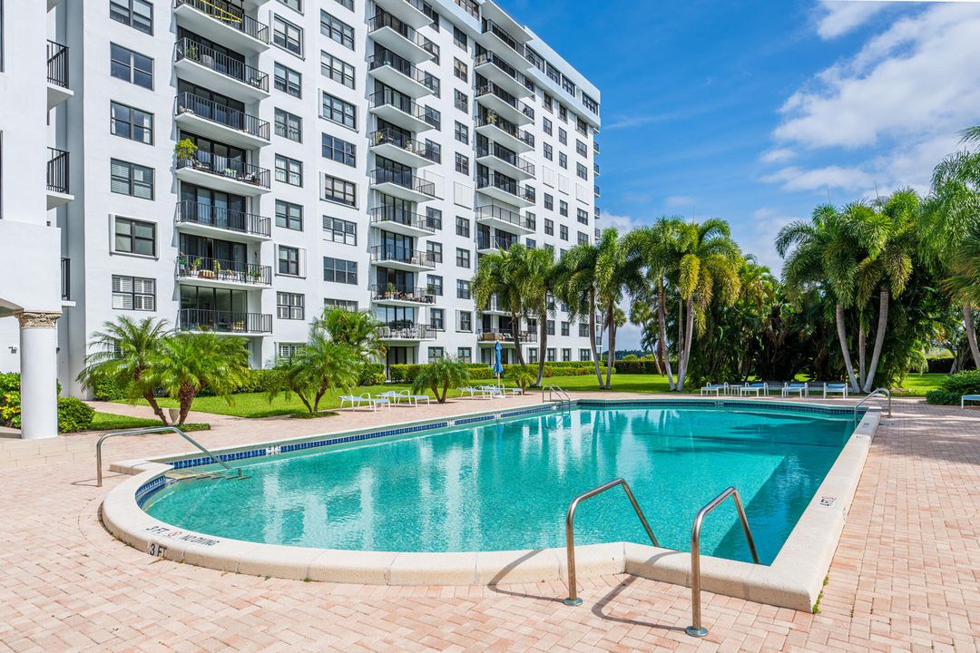 На продажу: $785,000 (2 спален, 2 ванн, 1414 Квадратных фут)