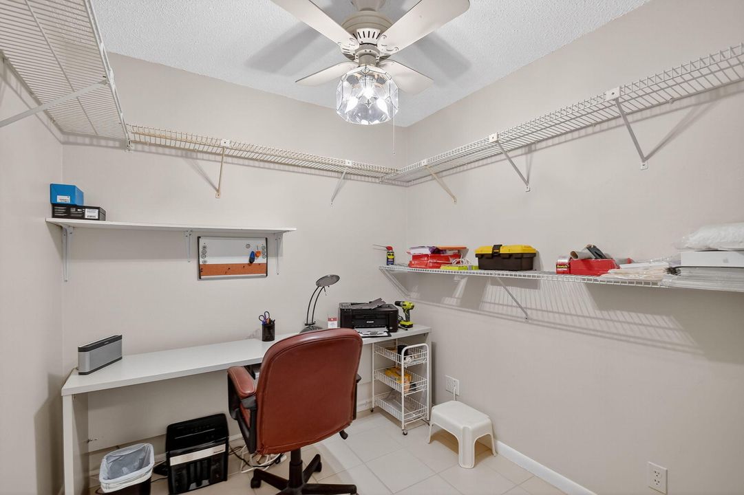 Activo con contrato: $279,000 (2 camas, 2 baños, 1734 Pies cuadrados)