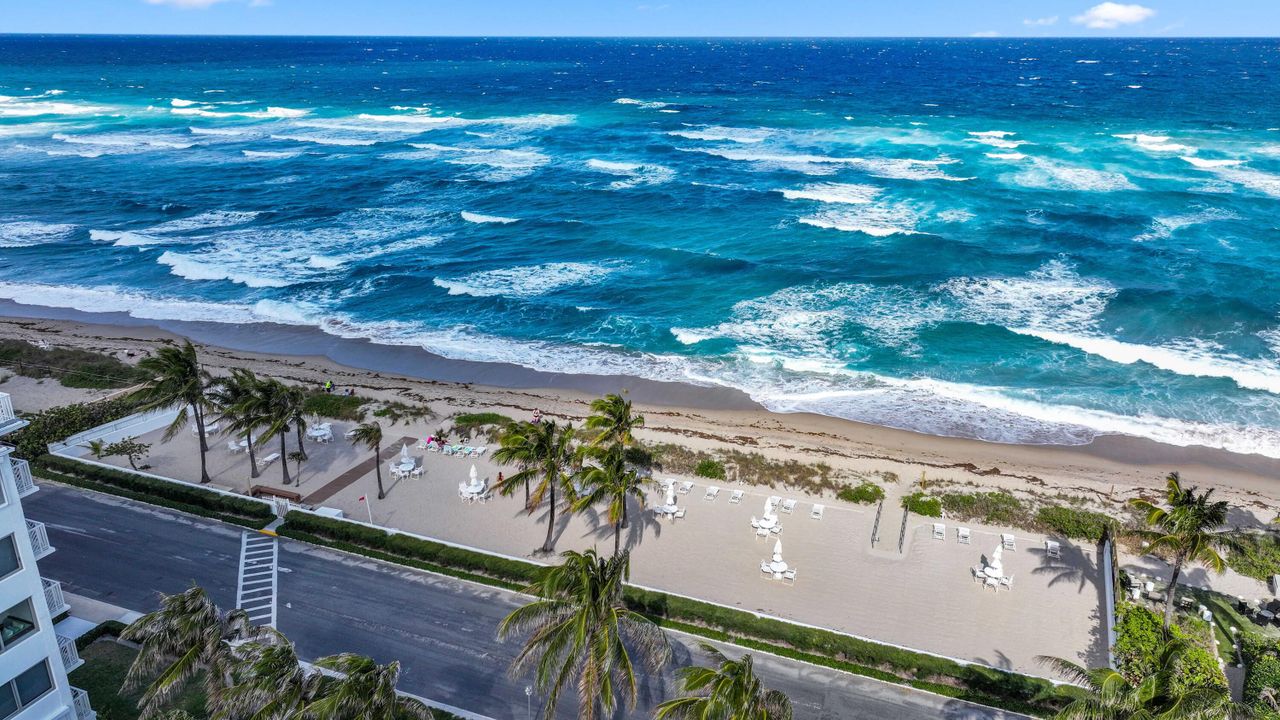 For Rent: $12,000 (2 beds, 2 baths, 990 Square Feet)