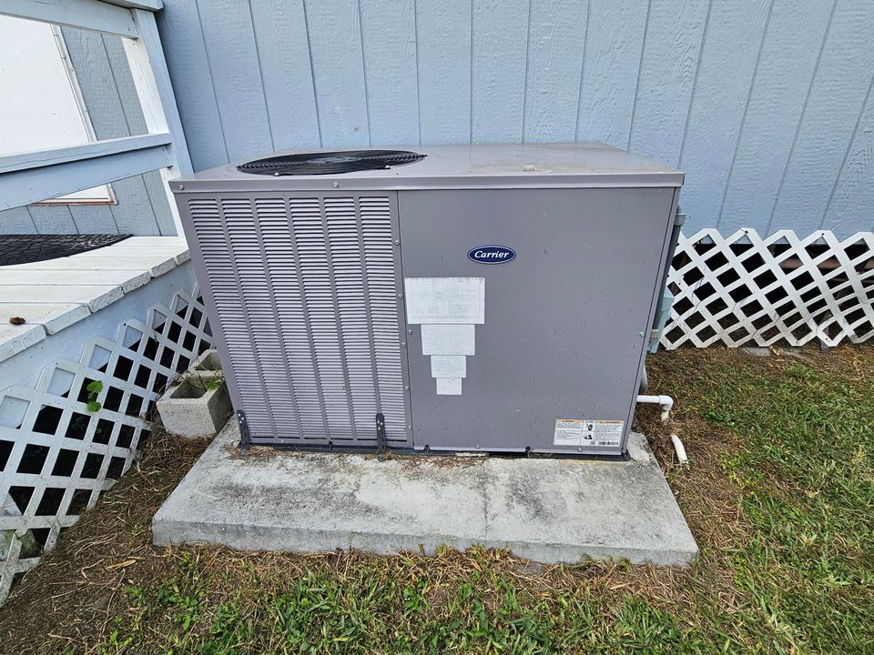 For Sale: $269,000 (3 beds, 2 baths, 1288 Square Feet)