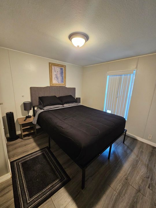 For Sale: $269,000 (3 beds, 2 baths, 1288 Square Feet)