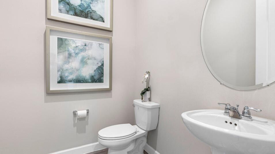 For Sale: $519,070 (2 beds, 2 baths, 2325 Square Feet)