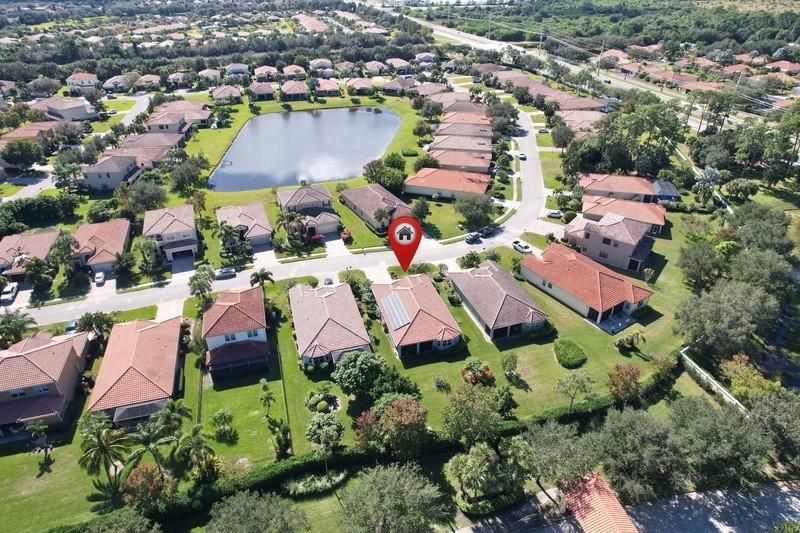 For Sale: $460,000 (3 beds, 2 baths, 1996 Square Feet)