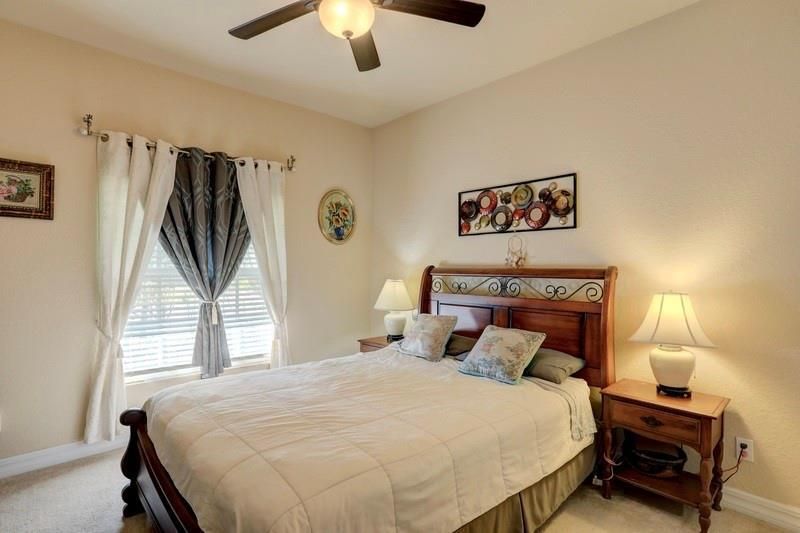 For Sale: $460,000 (3 beds, 2 baths, 1996 Square Feet)