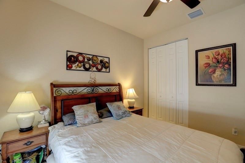 For Sale: $460,000 (3 beds, 2 baths, 1996 Square Feet)