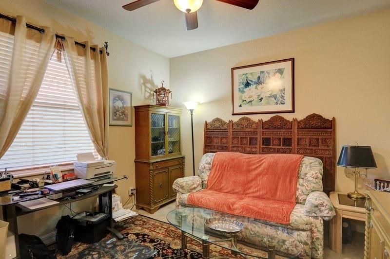 For Sale: $460,000 (3 beds, 2 baths, 1996 Square Feet)