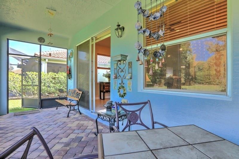 For Sale: $460,000 (3 beds, 2 baths, 1996 Square Feet)