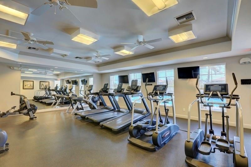 For Sale: $460,000 (3 beds, 2 baths, 1996 Square Feet)