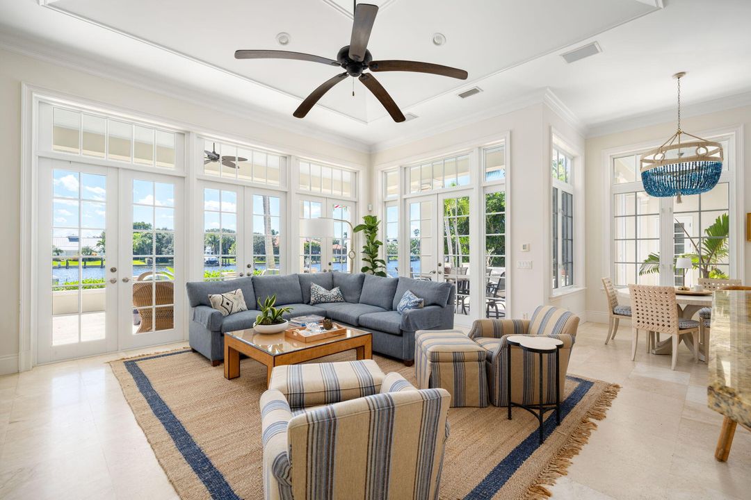 На продажу: $4,950,000 (4 спален, 4 ванн, 4719 Квадратных фут)