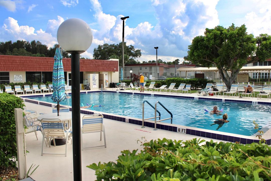 For Rent: $1,800 (1 beds, 1 baths, 750 Square Feet)