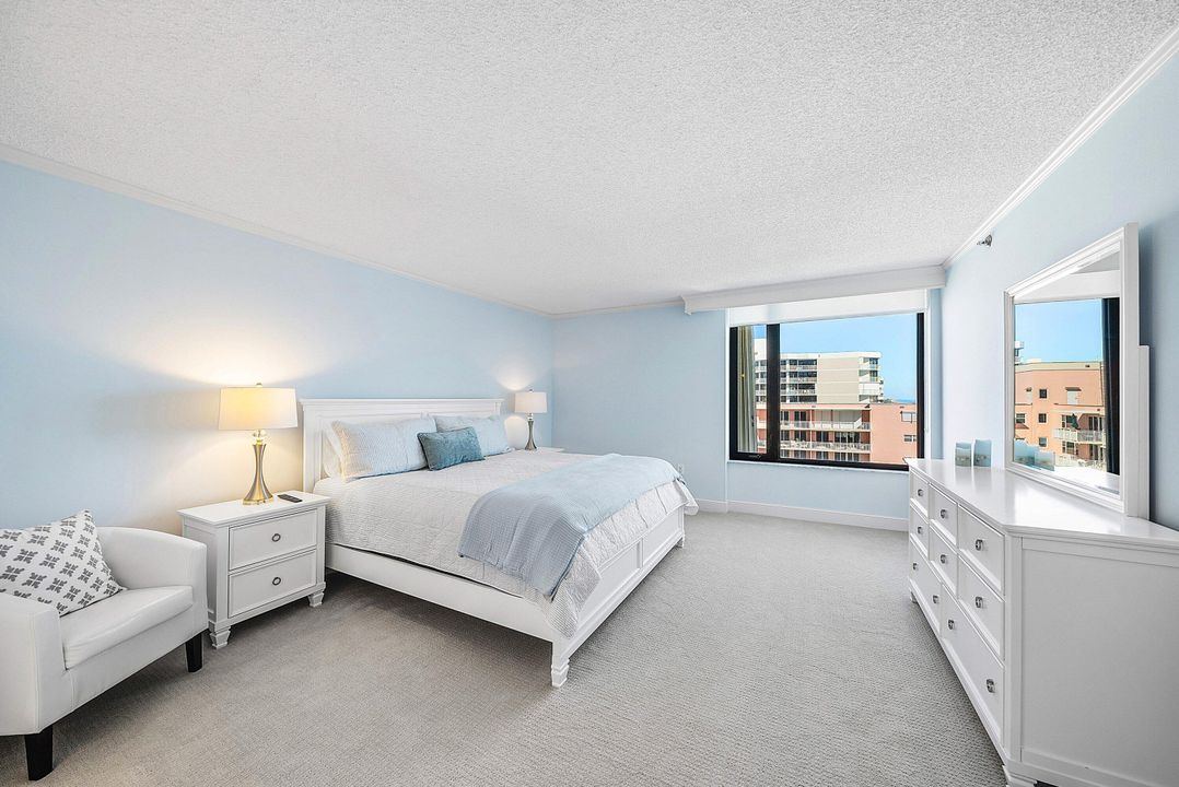 For Rent: $10,000 (2 beds, 2 baths, 1360 Square Feet)