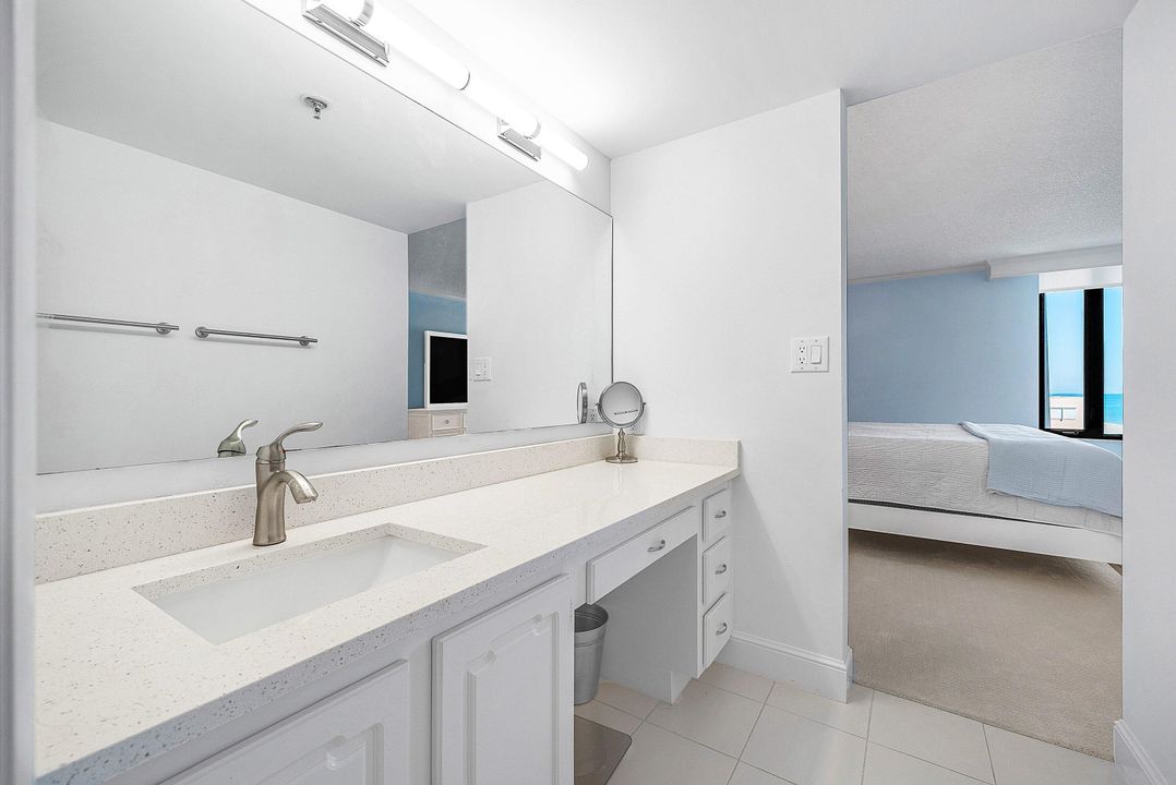 For Rent: $10,000 (2 beds, 2 baths, 1360 Square Feet)