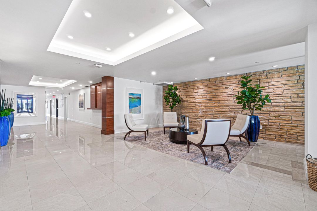 For Rent: $10,000 (2 beds, 2 baths, 1360 Square Feet)