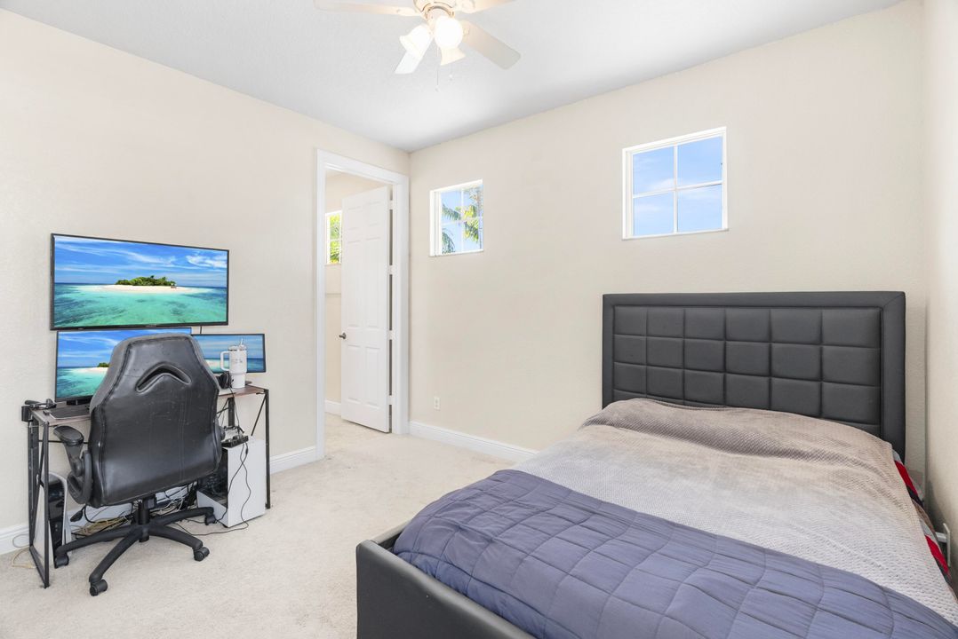 待售: $1,235,000 (5 贝兹, 4 浴室, 3509 平方英尺)