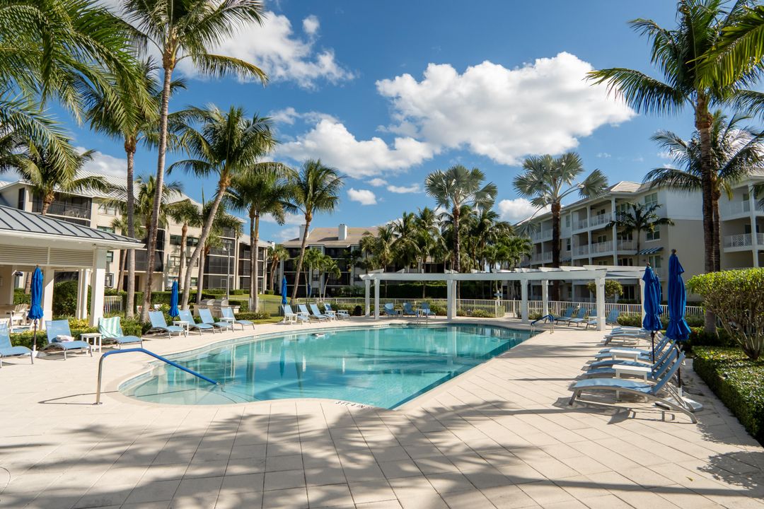 En Venta: $799,000 (2 camas, 2 baños, 1275 Pies cuadrados)