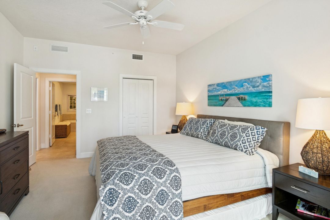 En Venta: $799,000 (2 camas, 2 baños, 1275 Pies cuadrados)