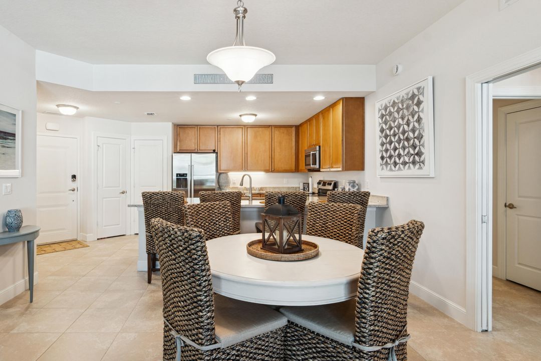 En Venta: $799,000 (2 camas, 2 baños, 1275 Pies cuadrados)