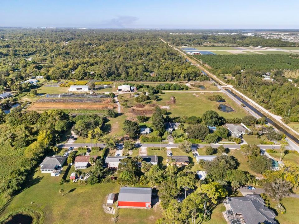 For Rent: $3,000 (3 beds, 2 baths, 1152 Square Feet)