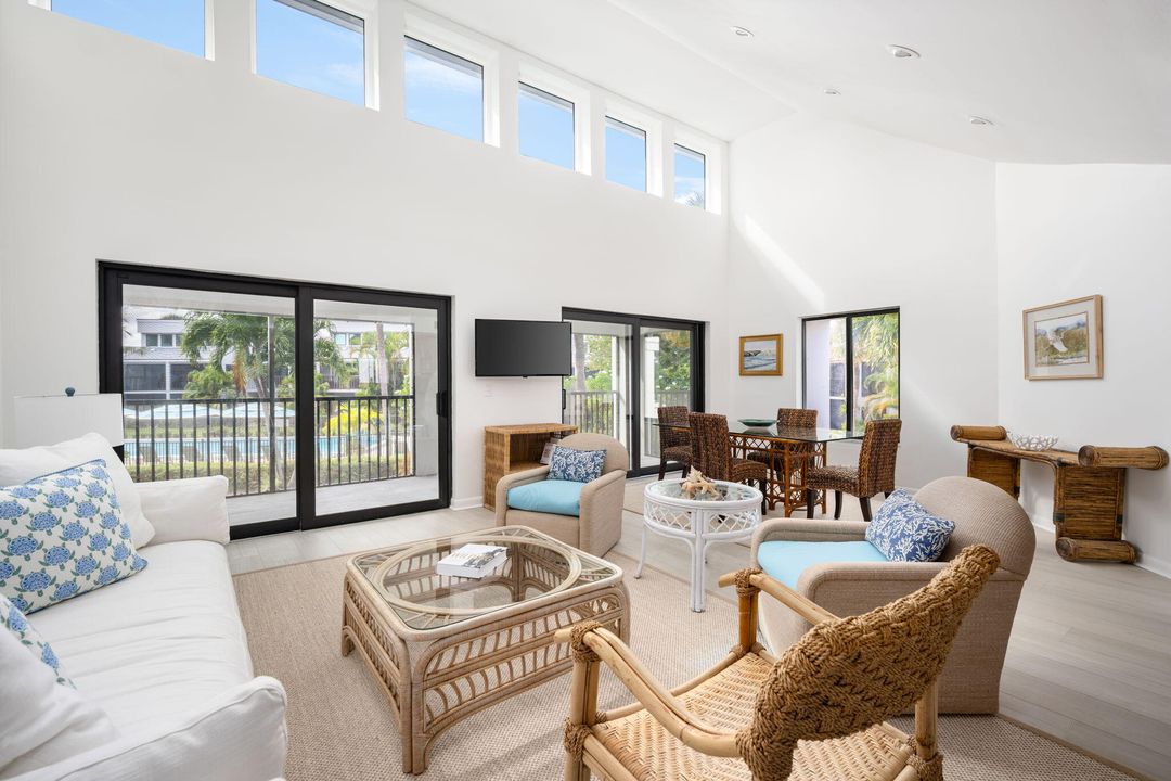 待售: $565,000 (2 贝兹, 2 浴室, 1475 平方英尺)