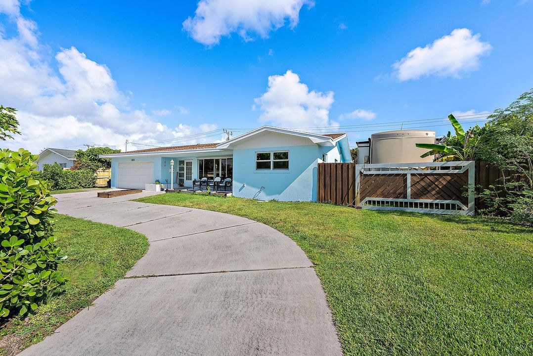 For Rent: $10,000 (3 beds, 2 baths, 1908 Square Feet)