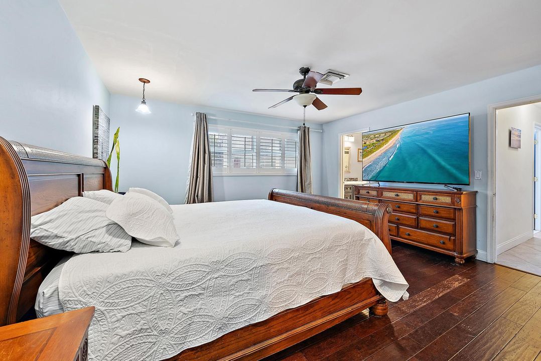 For Rent: $10,000 (3 beds, 2 baths, 1908 Square Feet)