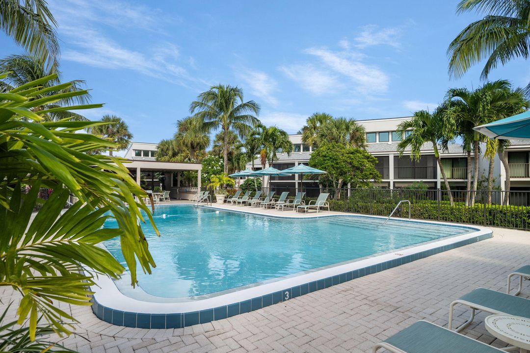 待售: $565,000 (2 贝兹, 2 浴室, 1475 平方英尺)