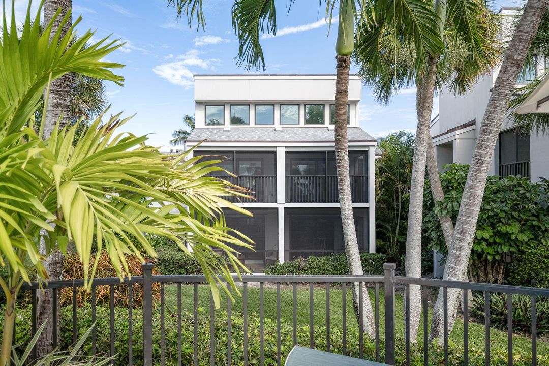 待售: $565,000 (2 贝兹, 2 浴室, 1475 平方英尺)