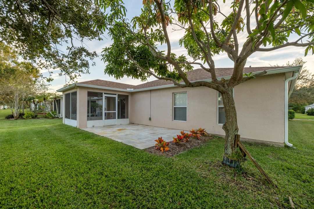 В аренду: $2,500 (4 спален, 2 ванн, 1922 Квадратных фут)