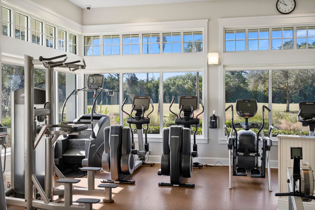 For Sale: $915,000 (4 beds, 4 baths, 3237 Square Feet)