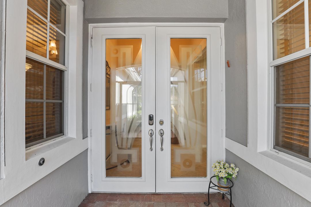 For Sale: $610,000 (3 beds, 2 baths, 2306 Square Feet)