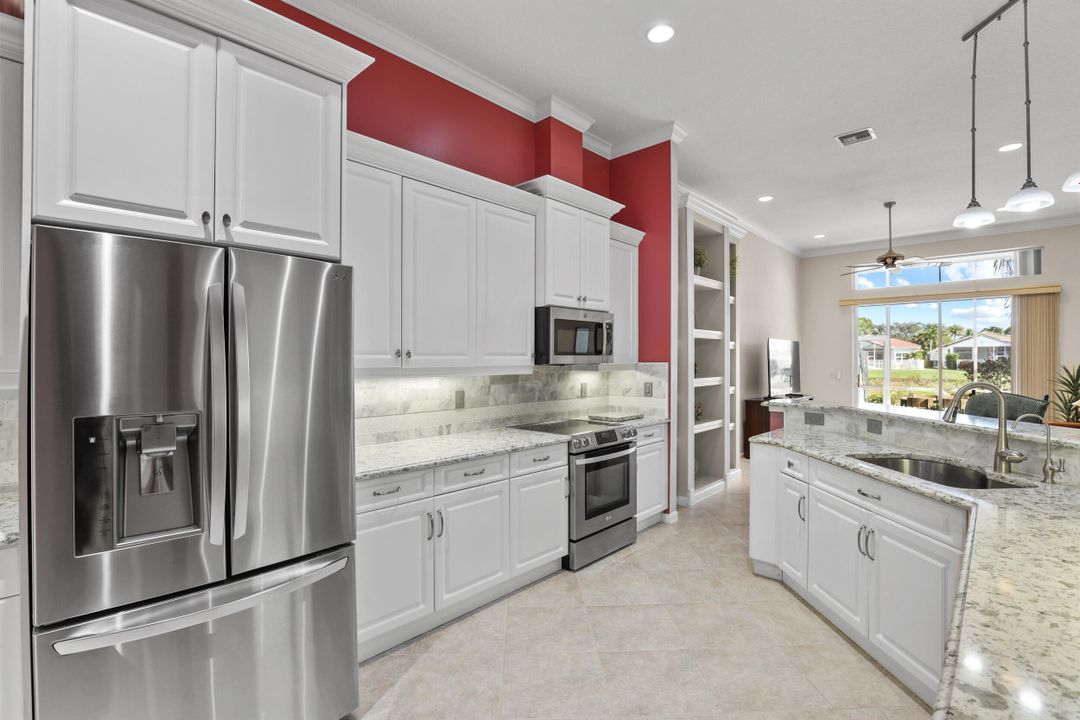 For Sale: $610,000 (3 beds, 2 baths, 2306 Square Feet)