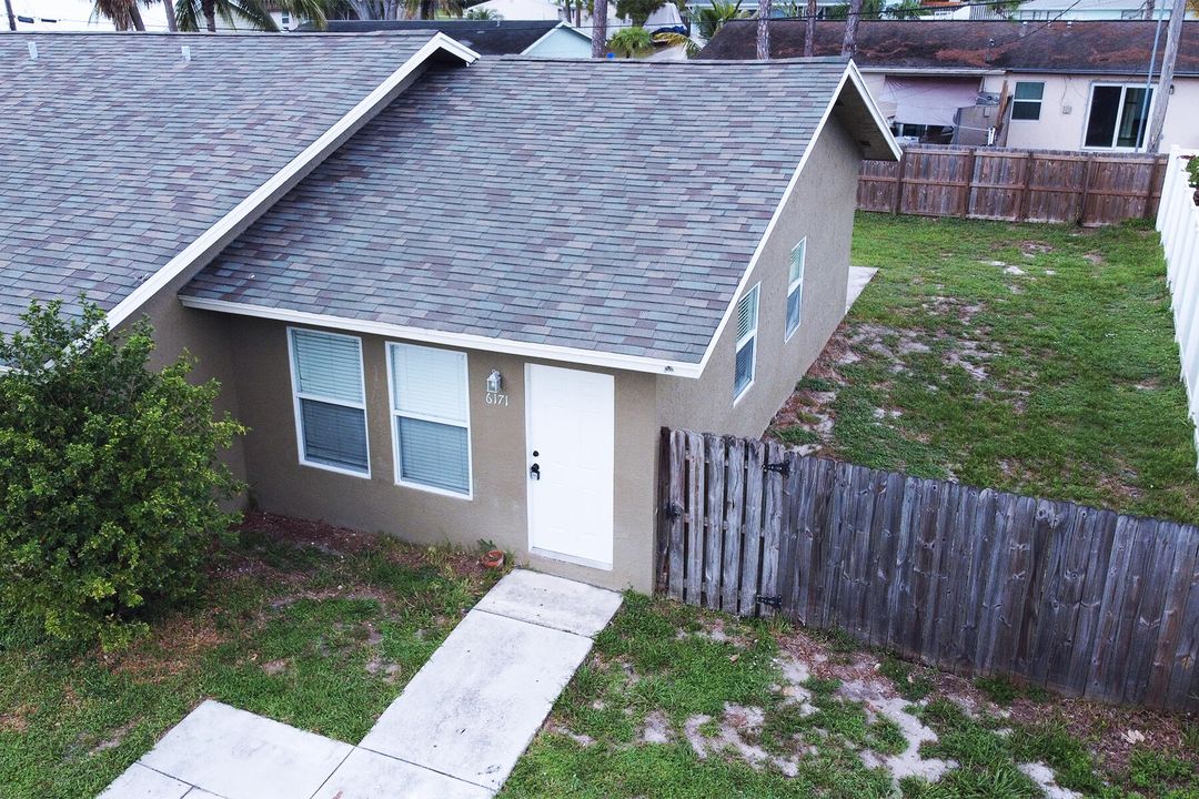 В аренду: $2,575 (3 спален, 2 ванн, 1002 Квадратных фут)