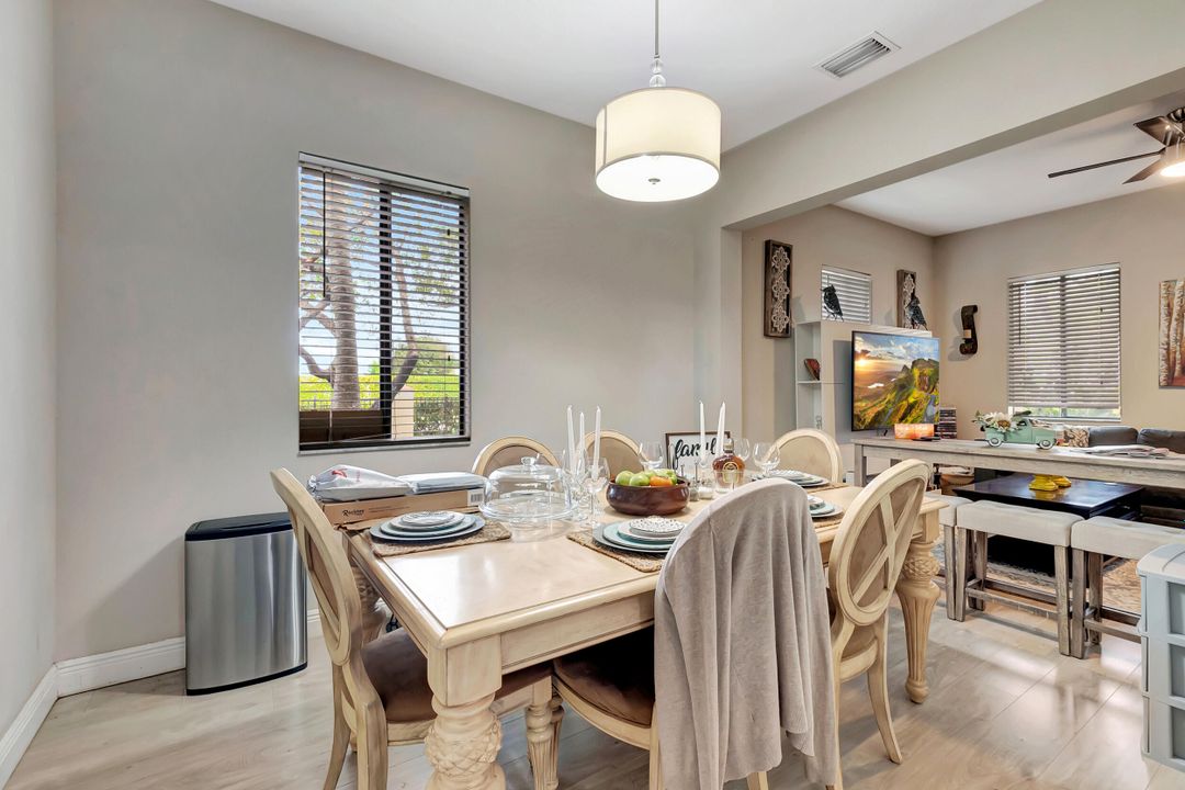 Active With Contract: $2,750 (3 beds, 2 baths, 1624 Square Feet)