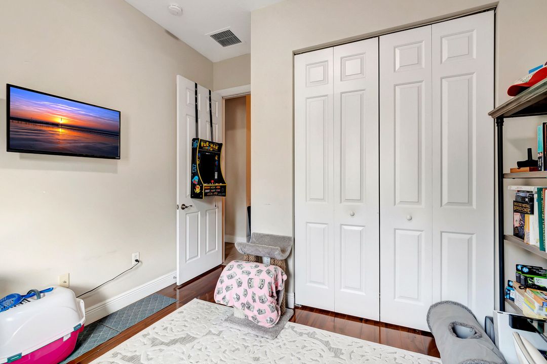 Active With Contract: $2,750 (3 beds, 2 baths, 1624 Square Feet)