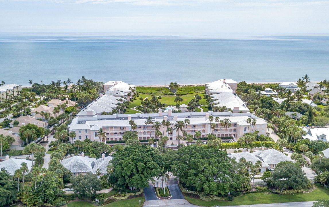 En Venta: $1,100,000 (3 camas, 2 baños, 2684 Pies cuadrados)