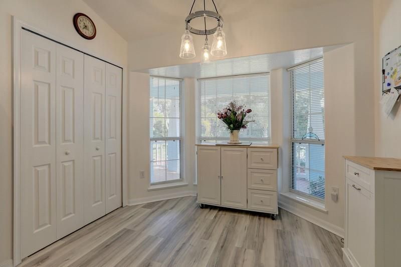 Active With Contract: $425,000 (3 beds, 2 baths, 1837 Square Feet)